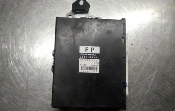 Subaru Forester SH Engine control unit/module 22611AN081 1123008022