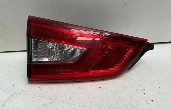 Nissan Qashqai Tailgate rear/tail lights 22618013