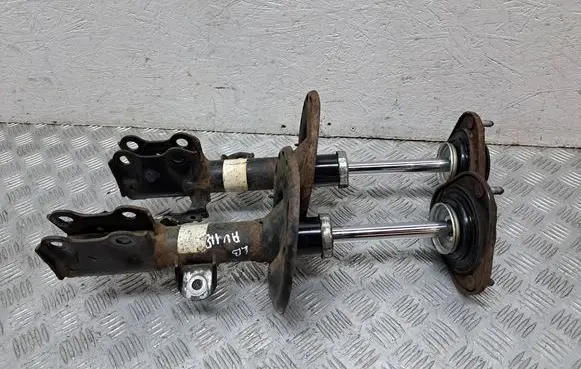 Toyota Avensis T270 Front shock absorber/damper 485108Z043 4852009W70 486090F021