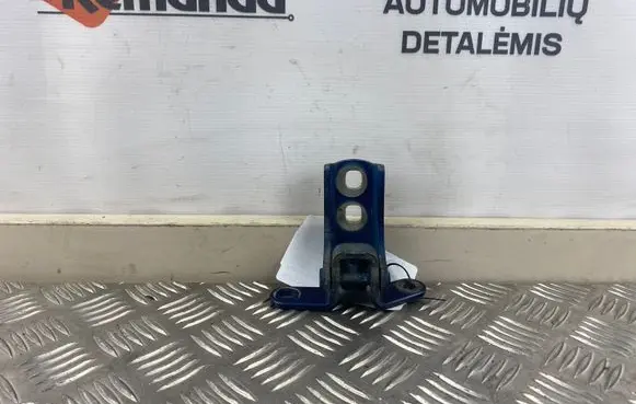 Front door upper hinge