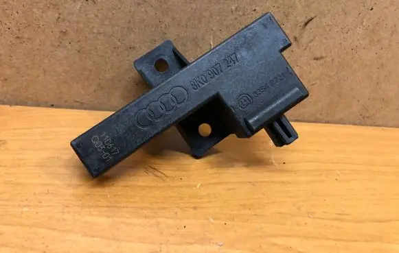 Audi A6 S6 C7 4G Keyless (KESSY) go control unit/module 8K0907247