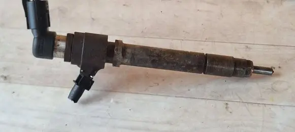 Citroen C5 Fuel injector 5U3Q9K546AA HE21 30113