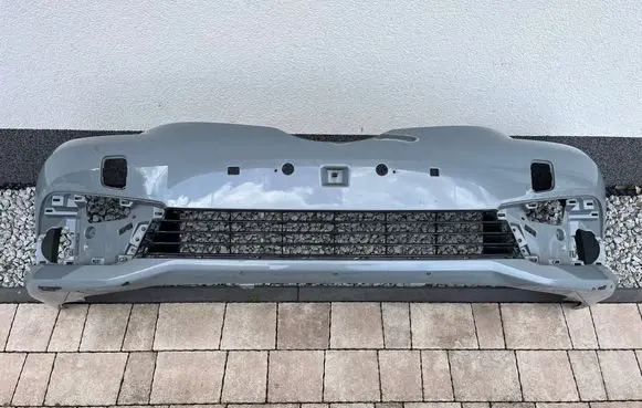 Toyota Auris E180 Front bumper 5211902K40