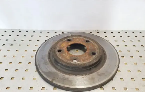 Chrysler Grand Voyager V Rear brake disc