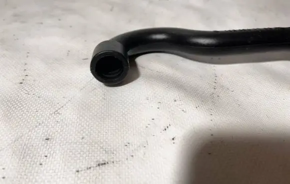 Mercedes-Benz S W126 Heater radiator pipe/hose A1020948282