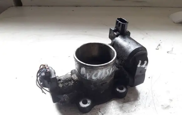 Toyota Avensis T250 Engine shut-off valve 0R010