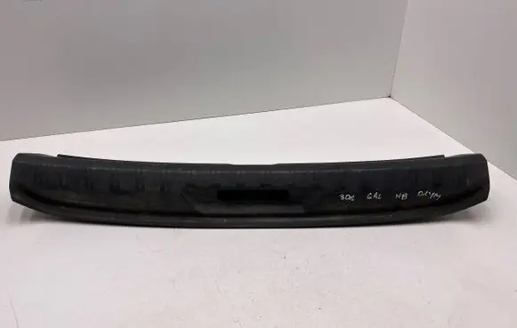 Peugeot 308 Trunk/boot sill cover protection 9677638077
