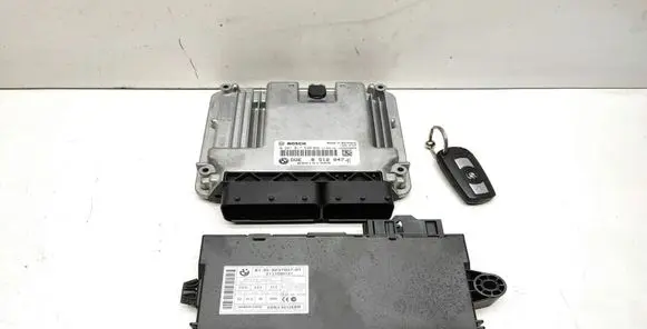 BMW 3 E90 E91 Engine ECU kit and lock set 8512047 9237047 61359237047