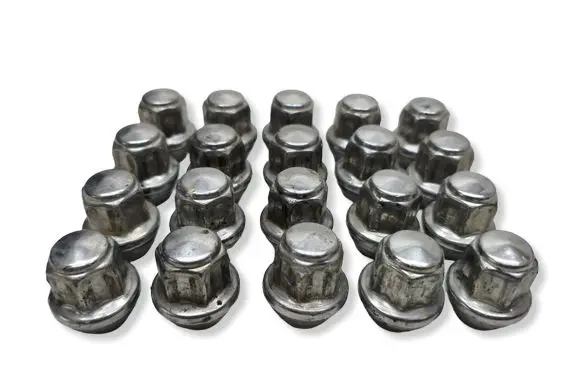Ford Mustang VI Nuts/bolts 