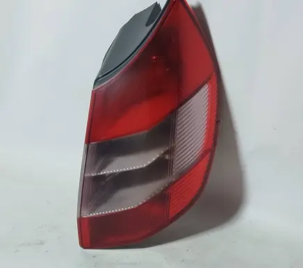 Renault Scenic II - Grand scenic II Rear/tail lights 8200127702A 2KK00865902 013004