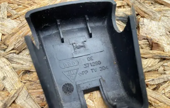 Audi TT Mk1 Other interior part 371290