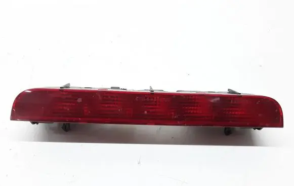 Nissan X-Trail T30 Third/center stoplight