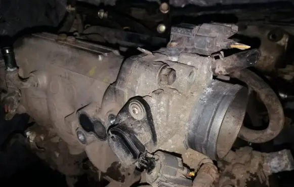 Honda Civic Throttle valve