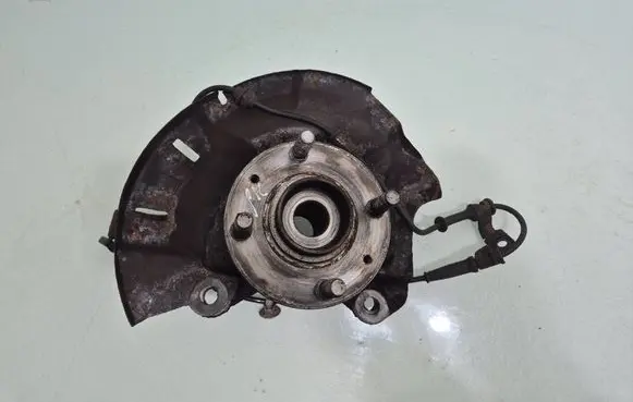 KIA Rio Front wheel hub 