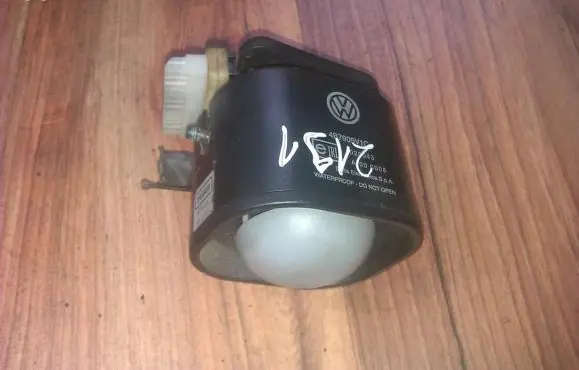 Volkswagen Golf IV Alarm system siren 4b7905v1c