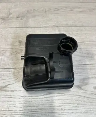 BMW 5 F10 F11 Intake resonator 8512249 14389710