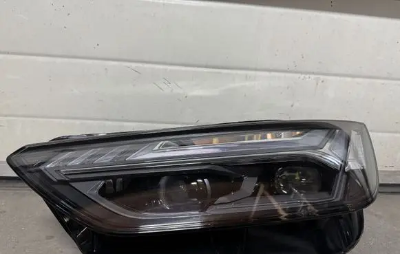 Audi Q5 SQ5 Headlight/headlamp 80A941035E