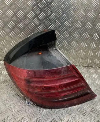 Mercedes-Benz C W203 Rear/tail lights 2038200564B A2038200564