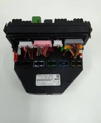 Mercedes-Benz E W212 SAM control unit A2129004025 A2129027408 A2129011107