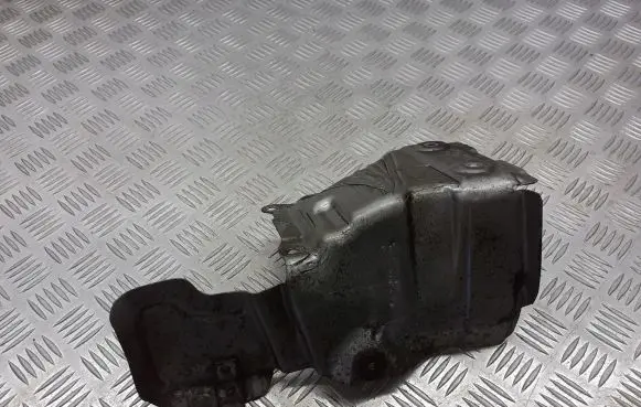 Volkswagen Polo IV 9N3 Exhaust heat shield