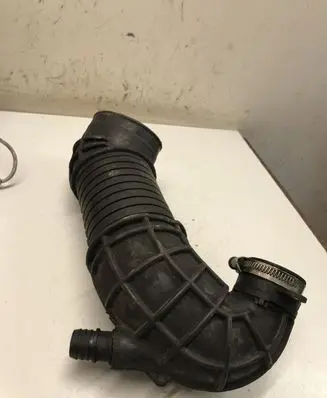 Audi A4 S4 B7 8E 8H Intercooler hose/pipe 8E0129615J