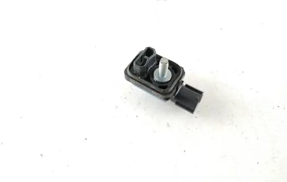 Toyota RAV 4 (XA50) Airbag deployment crash/impact sensor 8983A52010