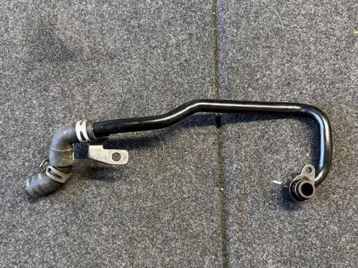 Volkswagen Golf VII Engine coolant pipe/hose 04L121065AJ