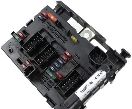 Citroen C4 I Fuse module 9650664180