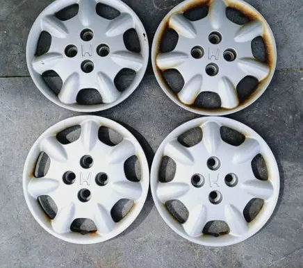 Honda Accord R14 wheel hub/cap/trim 44733