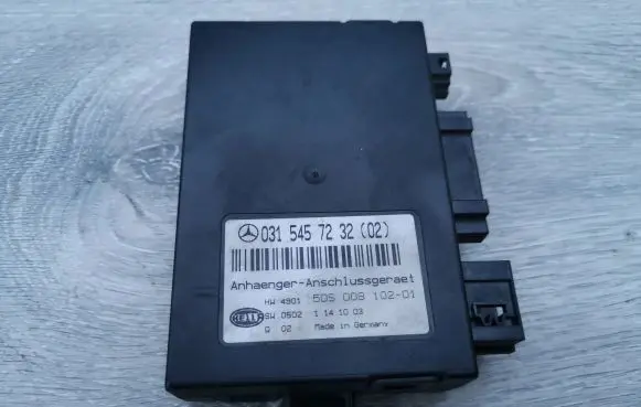 Mercedes-Benz C W203 Tow bar trailer control unit/module 0315457232 5DS00810201