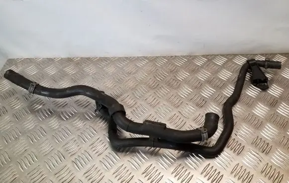 Skoda Yeti (5L) Engine coolant pipe/hose