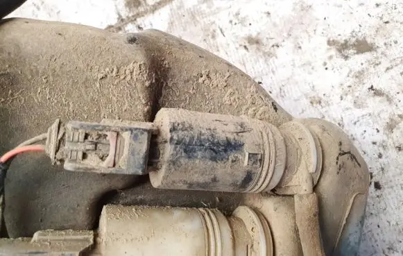 Chrysler Voyager Windscreen/windshield washer pump