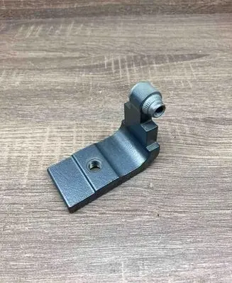 BMW 5 F10 F11 Rear door upper hinge 7185636