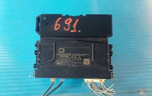 Toyota Corolla E210 E21 Phone control unit/module 8674012040 10R059874