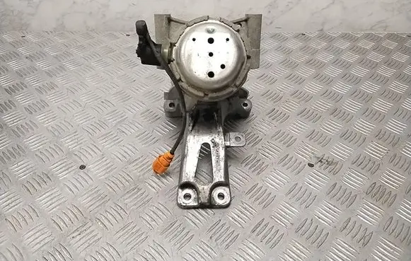 Audi A6 S6 C7 4G Engine mount bracket 4G0199308E