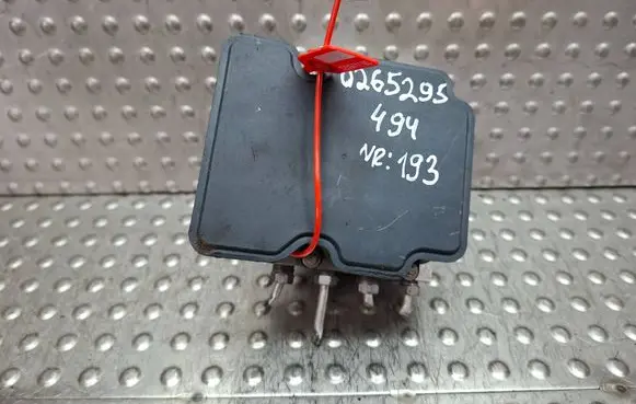 Renault Twingo III ABS control unit/module S25071193 476604047R A4539003910