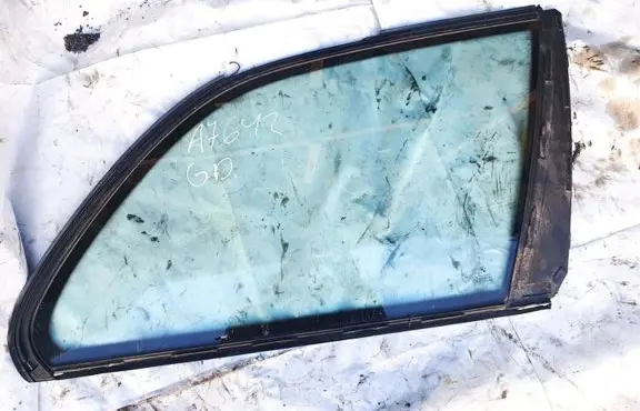 BMW 5 E39 Rear side window