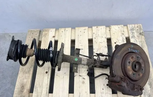 Renault Captur Front shock absorber with coil spring 