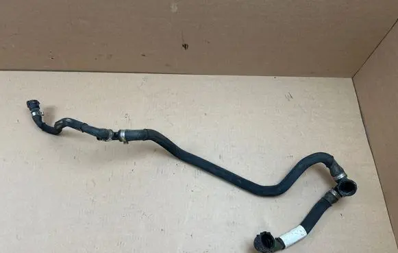 BMW i3 Engine coolant pipe/hose 7636952