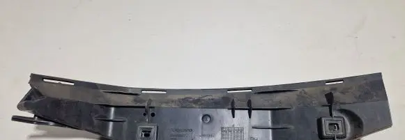 Volvo C70 Rear bumper mounting bracket 09466907