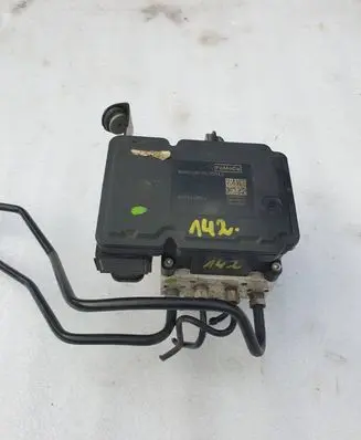 Ford Focus ABS Pump BV612C405AK BV612 10021209194