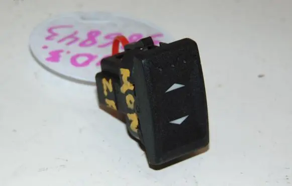 Ford Mondeo Mk III Electric window control switch 1S7T14529AB