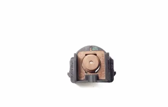 Opel Corsa F Radiator mount bracket 9826870480