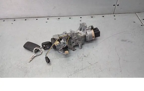 Mazda Premacy Ignition lock