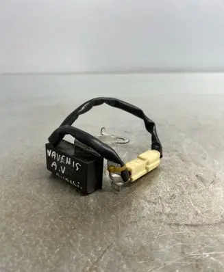 Toyota Avensis T250 Antenna control unit 9008088006