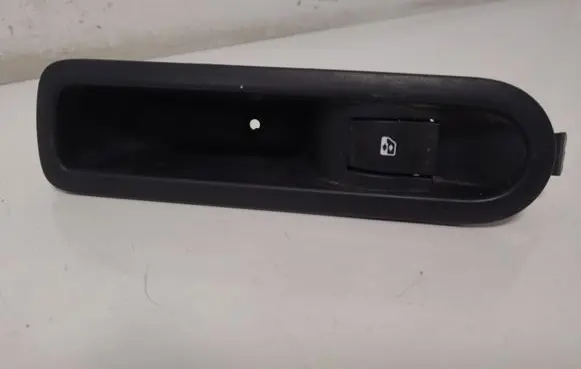 Renault Megane II Electric window control switch 156013870