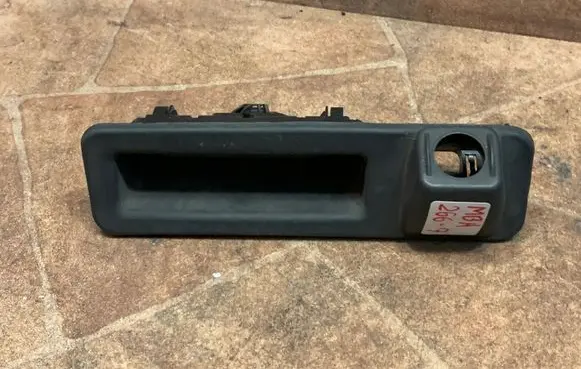 BMW 3 G20 G21 Tailgate/trunk/boot exterior handle 7405634