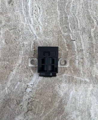 BMW X3M F97 Battery relay fuse 0080P110 180062