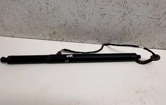 Audi Q3 8U Tailgate/trunk strut/damper 8U0827851 8U08278510S