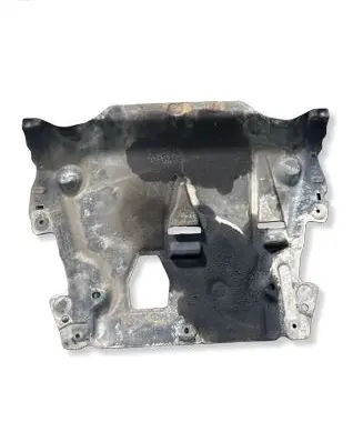 Volvo XC60 Engine splash shield/under tray 